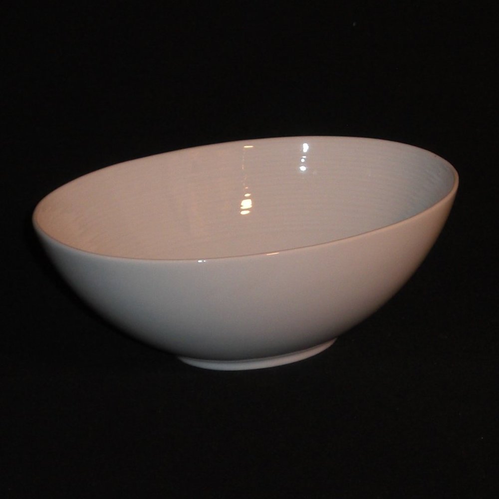 sauce / gravy bowl. fine porcelain Laura Secord.